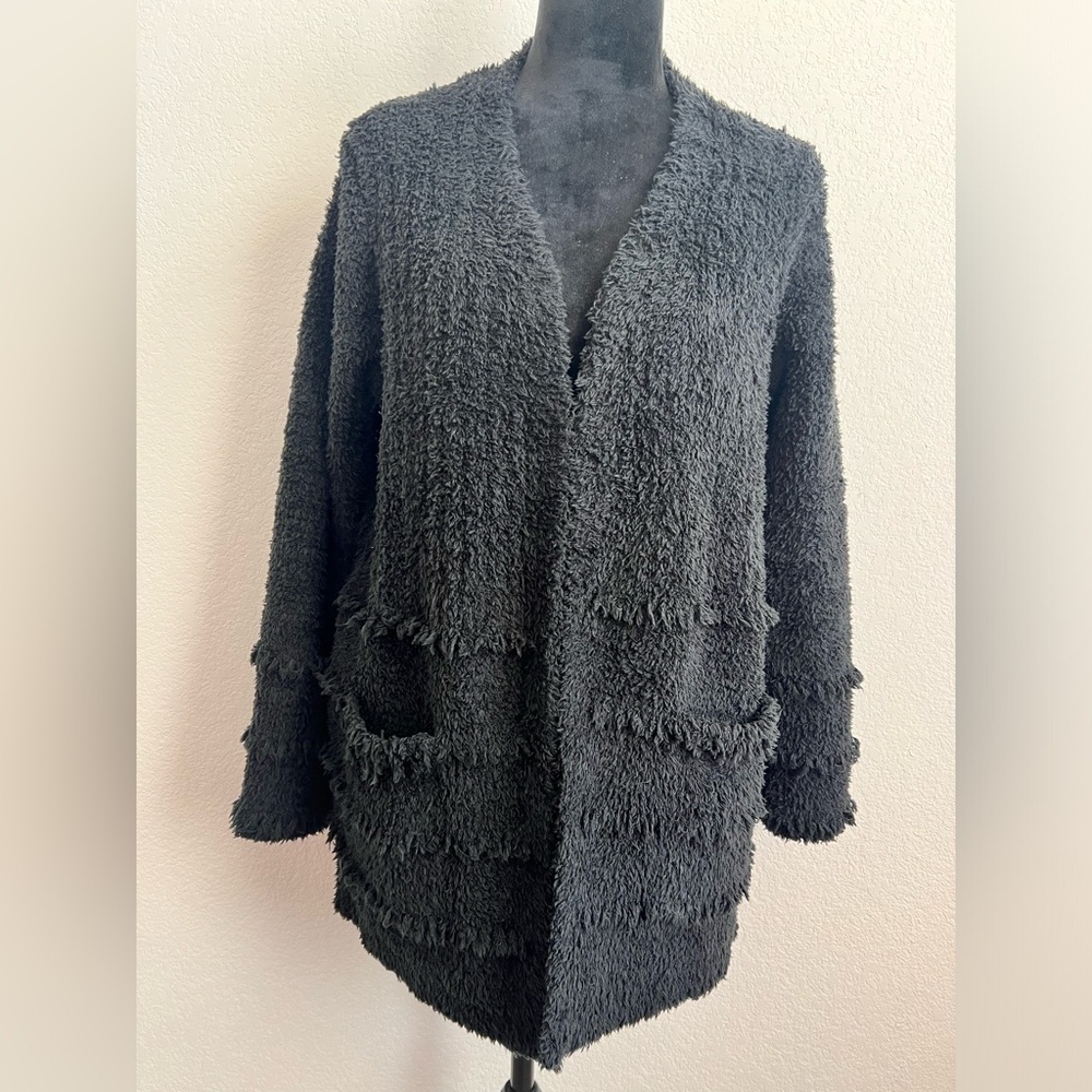 Barefoot Dreams CozyChic Boardwalk Cardigan in Black Size Small